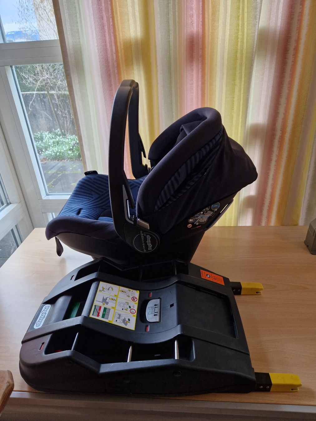 Peg Perego Seggiolini per auto: Peg Perego Primo Viaggio SL - Avec base Isofix – Usato da Châtelaine venduto da tifftiff