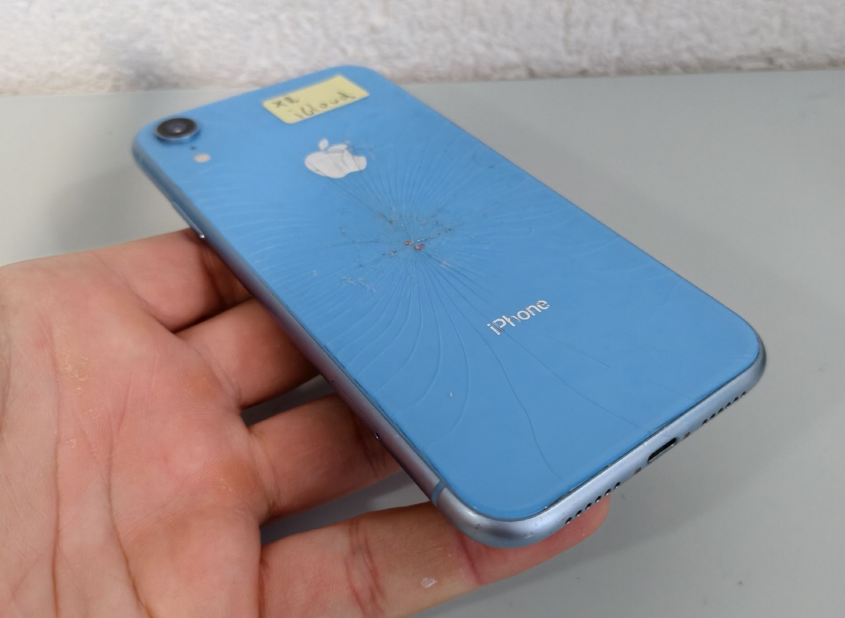 Apple Telefoni cellulari / Smartphones: iPhone XR Blau – Difettoso da Ehrendingen venduto da Rocky985 2
