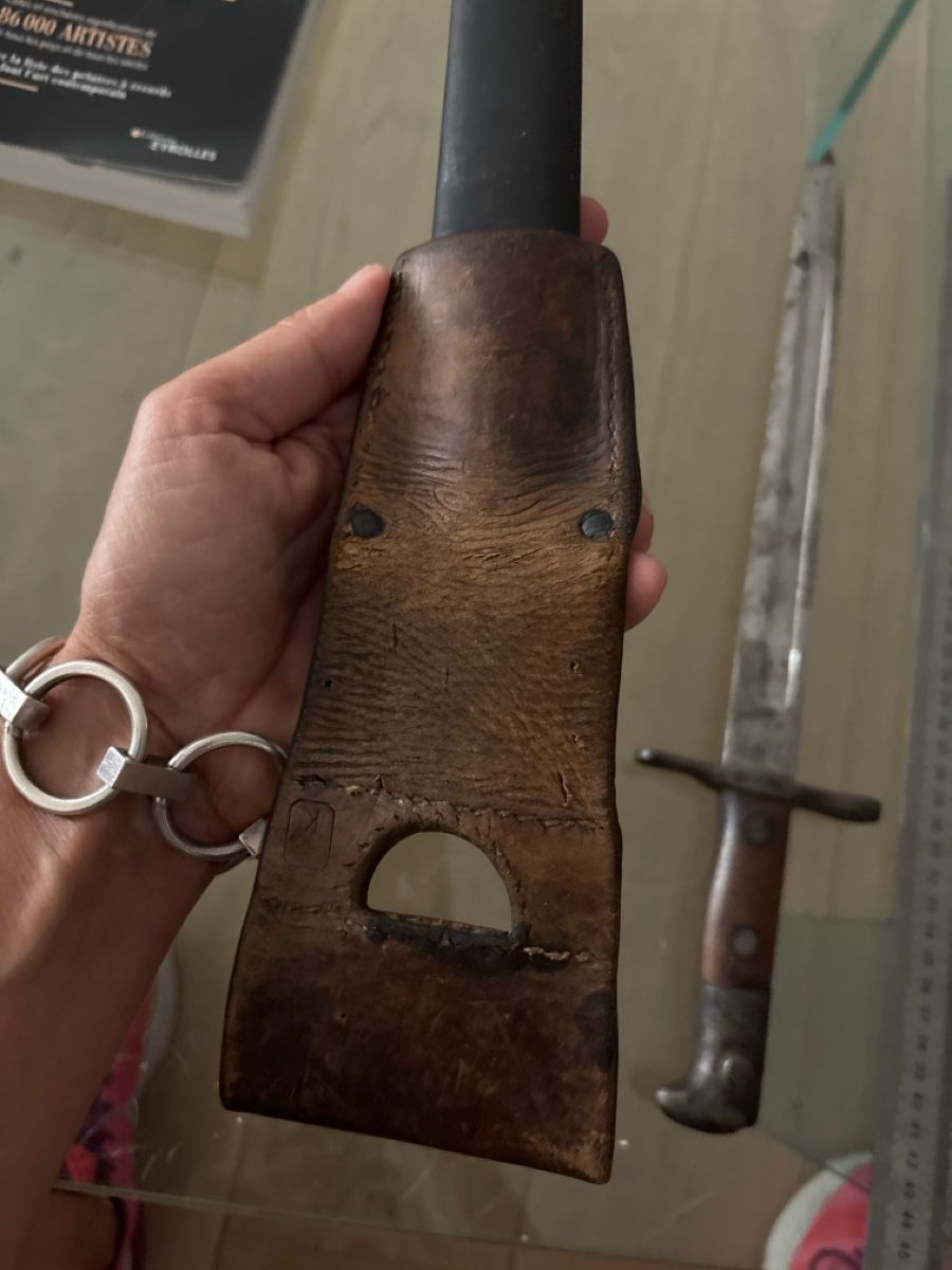 Schweizer Armee Stichwaffen: Baïonnette armée Suisse 1919 – Gebraucht aus Estavayer-le-Lac von bde_mc5x 1