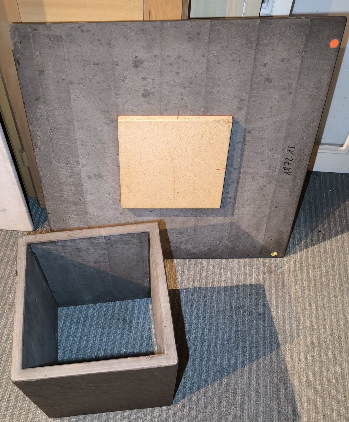 Tables: Salontisch Marmor / Granit braun – D'occasion à Rorschacherberg par snOOpydOg11 3