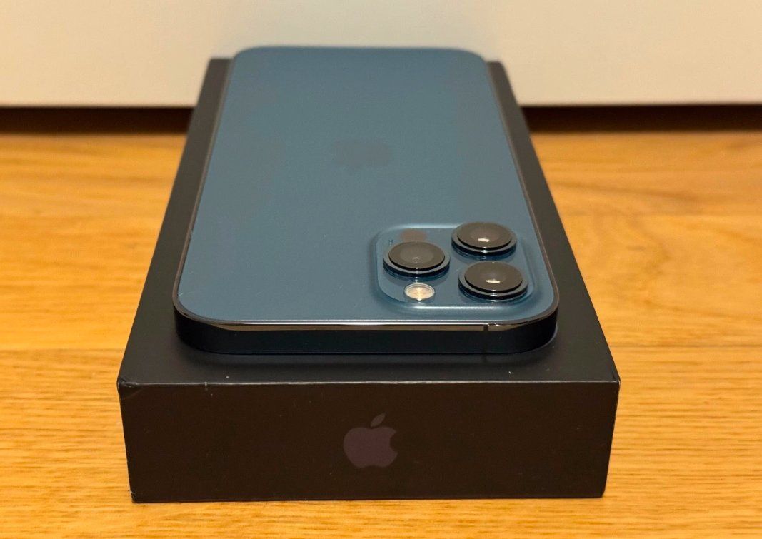 Apple Telefoni cellulari / Smartphones: iPhone 12 Pro Max (256GB) Akku 97% – Usato da Luzern venduto da Waince786 5