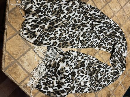 Chic Scialle di cachemire -leopardato-per inverno 👌
