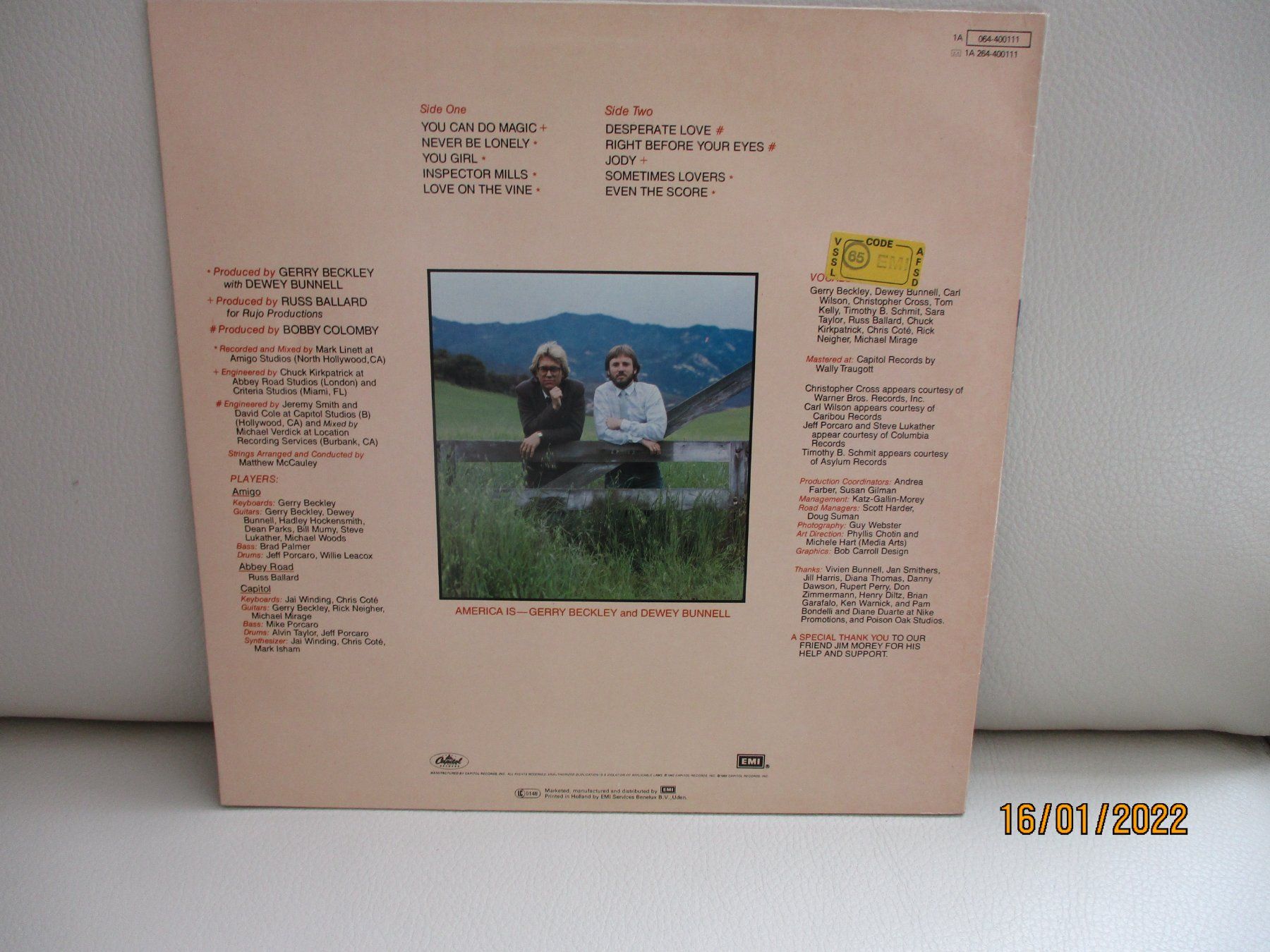 Dischi in vinile: America – View From The Ground – Usato da Liestal venduto da Disc-Point 1