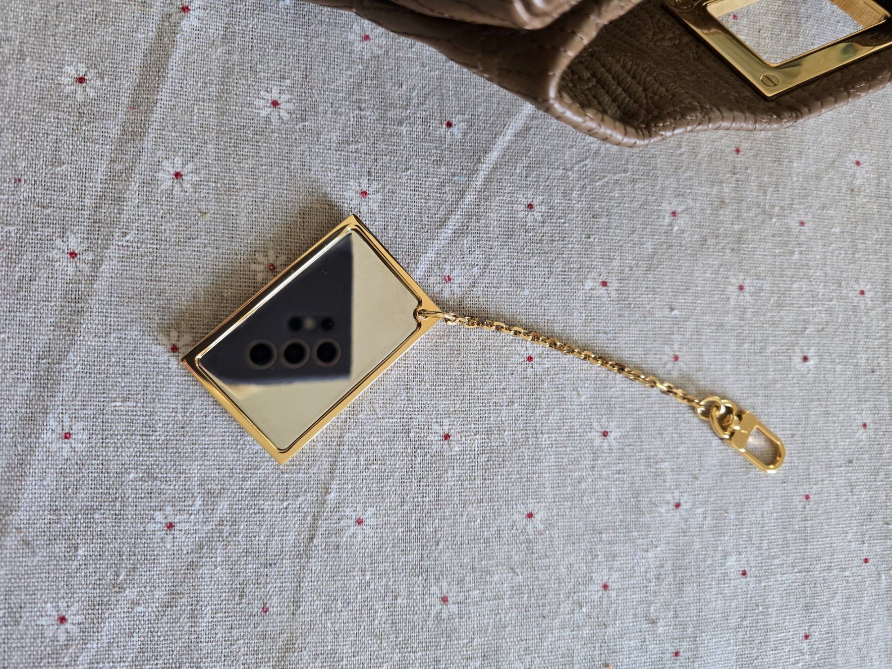 Louis Vuitton Taschen: Louis Vuitton Pochette Clutch Altair – Gebraucht aus Bottmingen von sandy_2 8