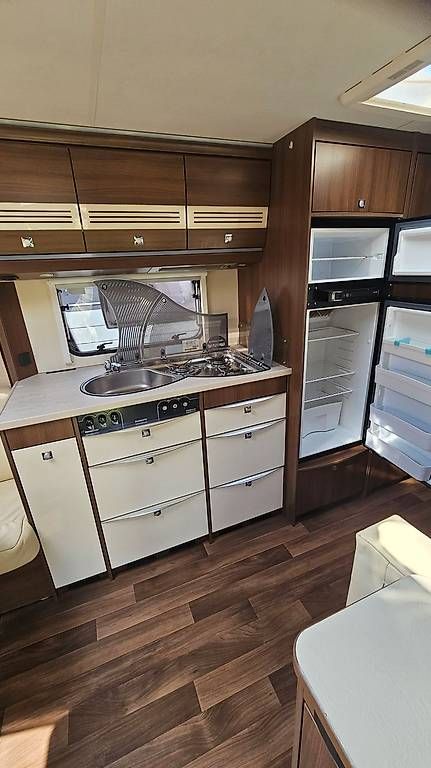 Veicoli da campeggio: A vendre Dethleffs Beduin VIP, année 2014, + store + Mover – Usato da Belmont-Yverdon venduto da FloridaJeep 5