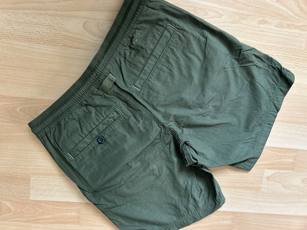 G-Star Hosen: Shorts G-Star Short Grösse 32 – Gebraucht aus Niederglatt ZH von Julia_4 2
