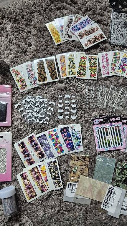 Unghie finte: Diverses Nagelzubehör – Usato da Oberriet SG venduto da maxie97 2