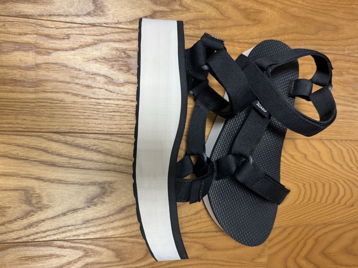 Teva Scarpe da donna: Teva Sandalen, Gr. 38 - – Nuovo (secondo la descrizione) da Haldenstein venduto da nicB74 2