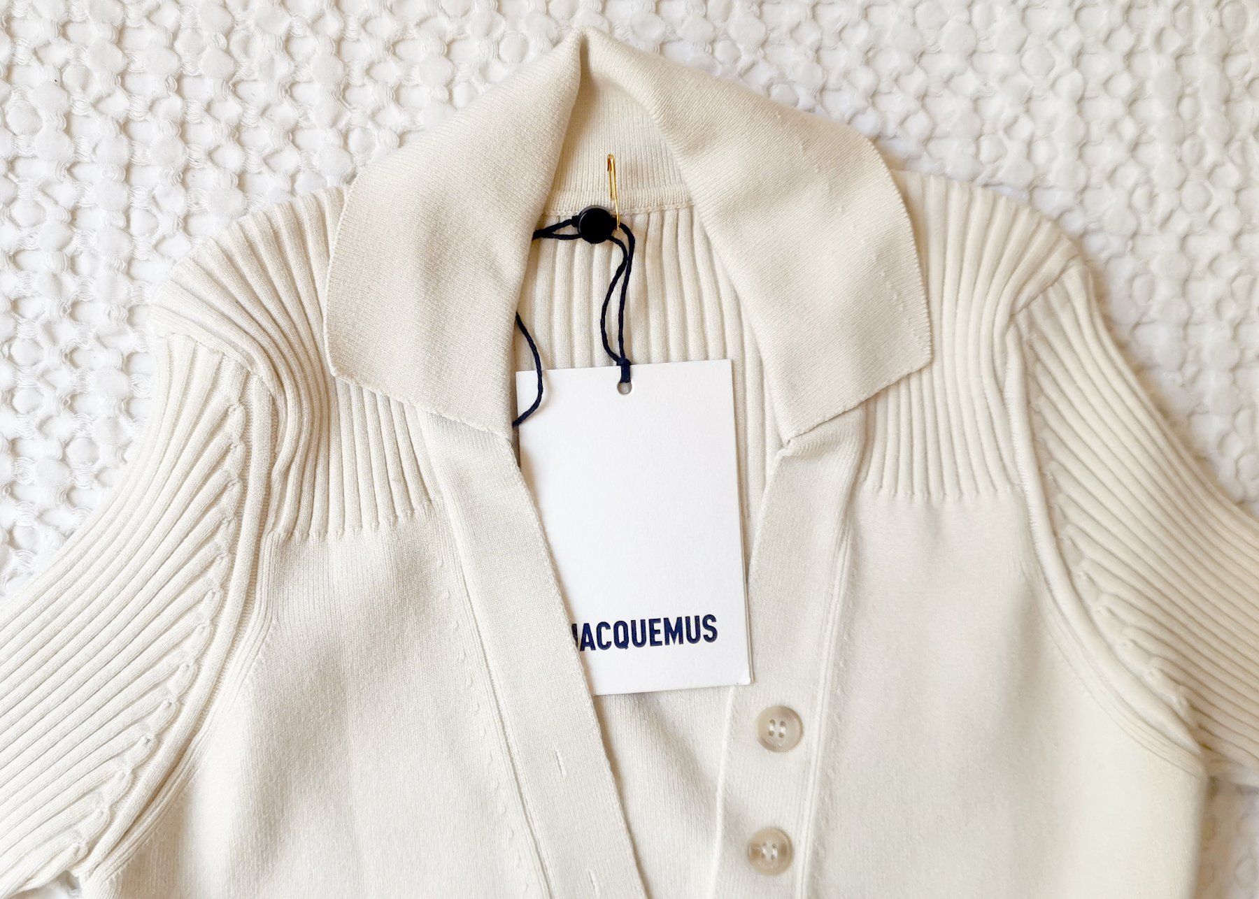 Jacquemus Top: JACQUEMUS Body NEU Yauco offwhite – Nuovo (secondo la descrizione) da Zürich venduto da VanJensen 4