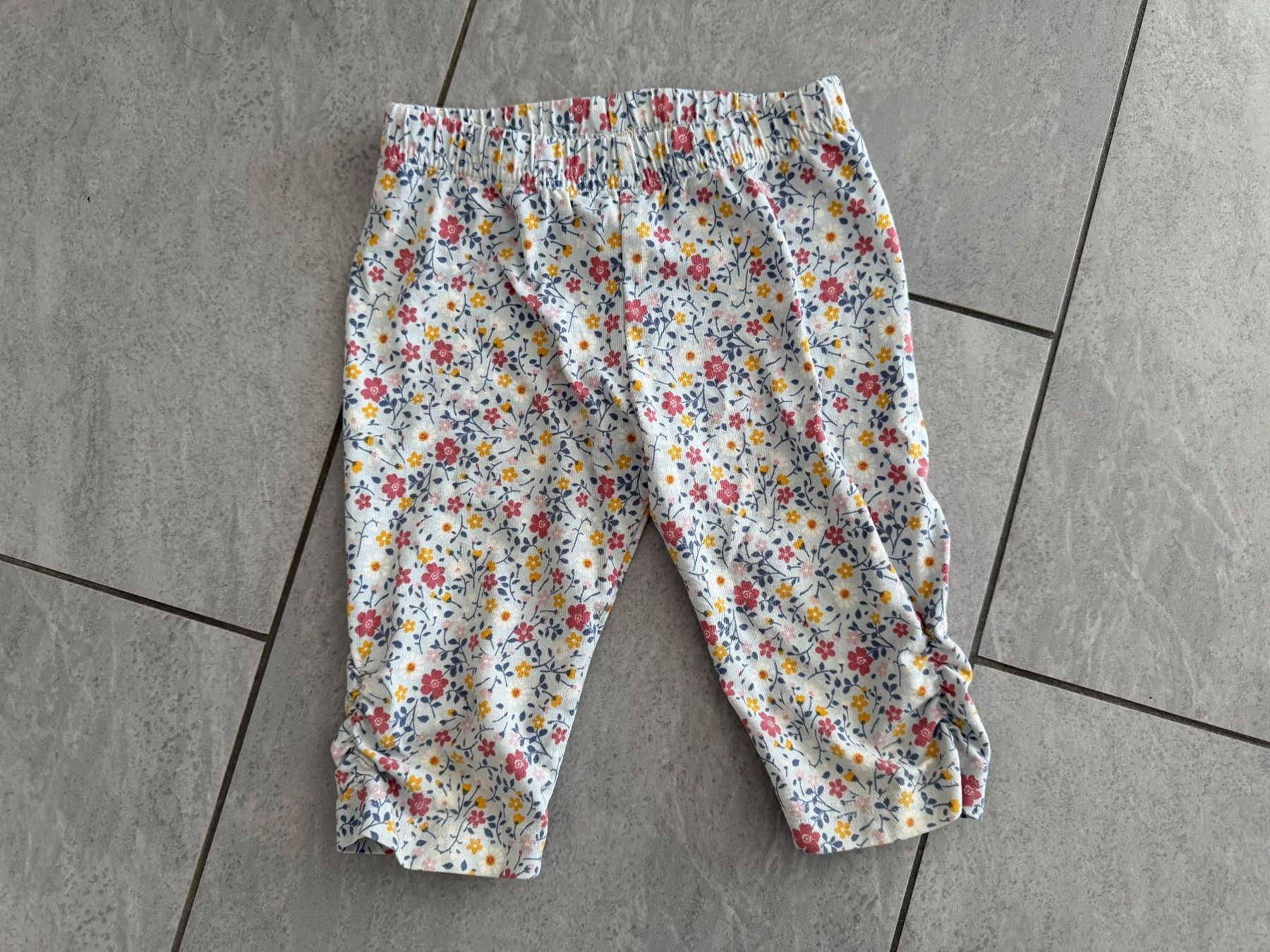 Alana Pantaloni: Capri Hosen - Grösse 110 - Alana – Usato da Bülach venduto da Loredana13