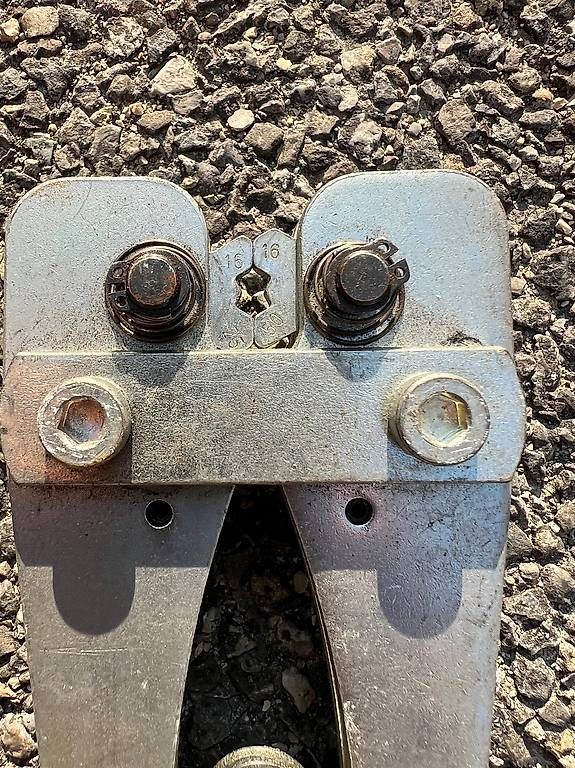 Tous les outils: Sechskant-Presszange (Hexagonal-Crimper) – D'occasion à Biel/Bienne par lef_2jnx 3