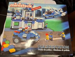 Ministeck Polizeistation NEU OVP mit Auto & Helikopter