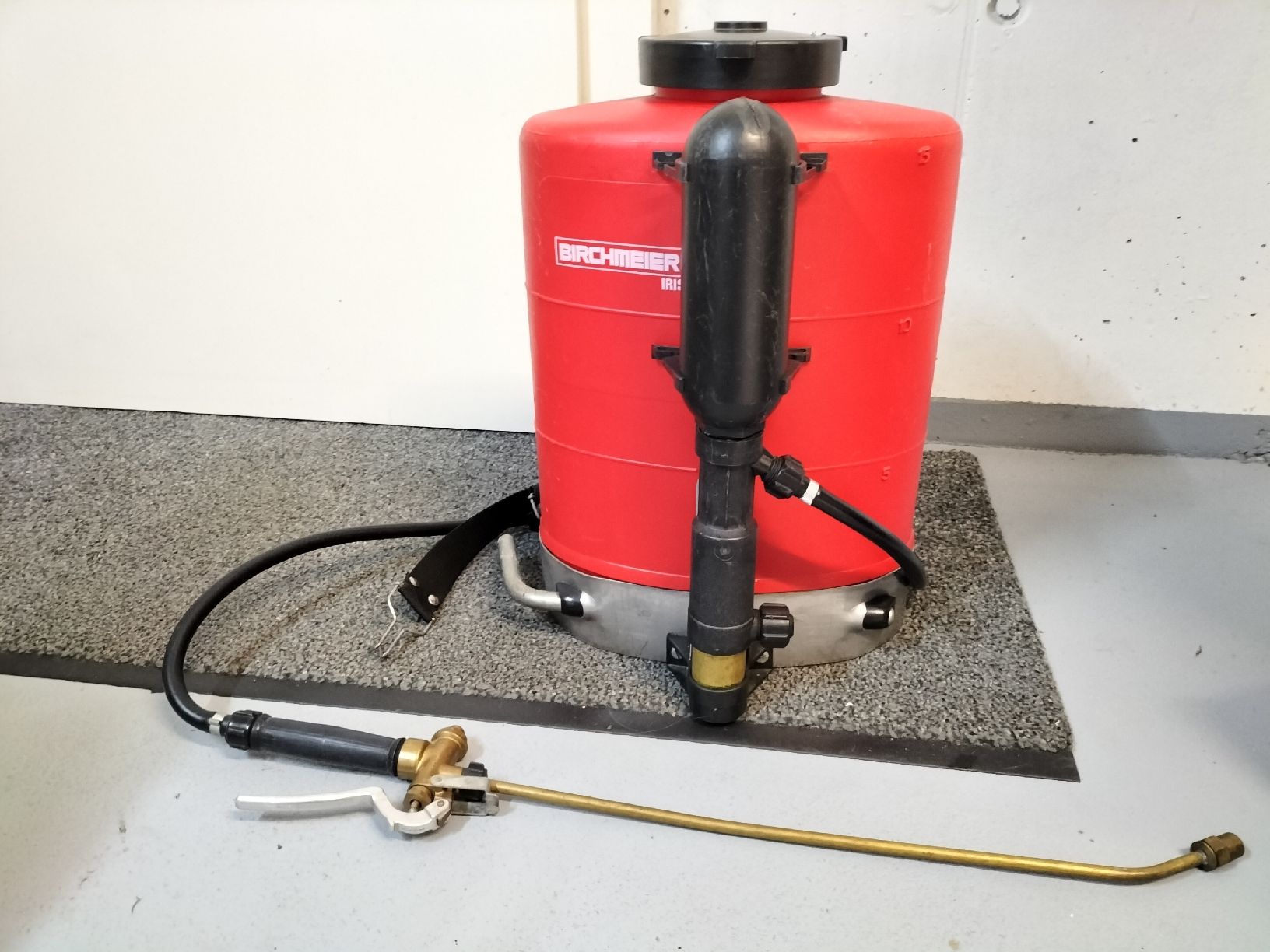 Tecnologia medica: Birchmeier Rückenspritze IRIS 15 L – Usato da Innerberg venduto da simon30432 2