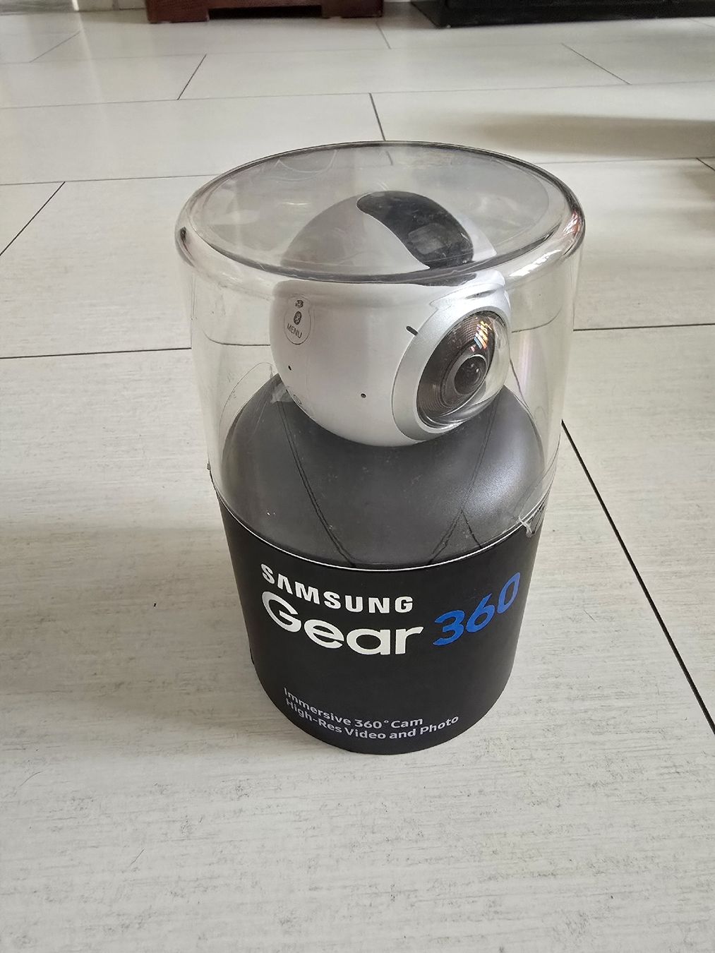 Samsung Action Cam: Samsung Gear 360 ungebraucht ActionCam – Nuovo (secondo la descrizione) da Gelterkinden venduto da Whizo