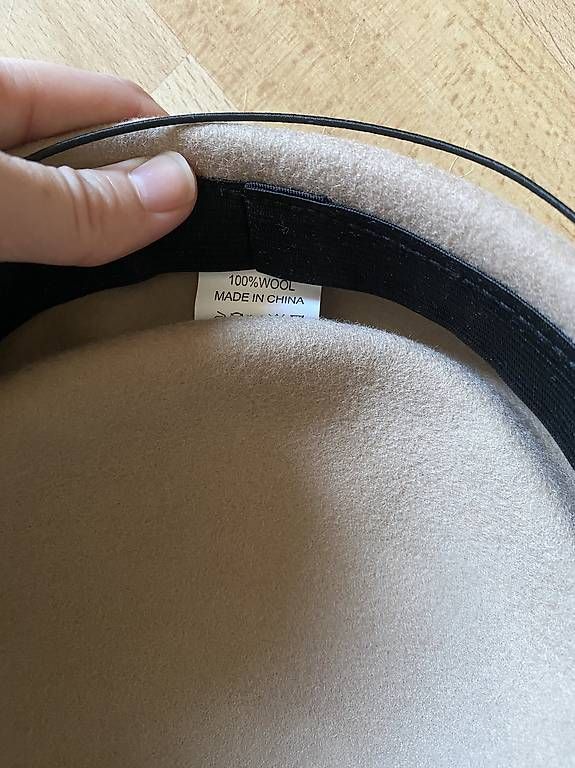 Copricapi, berretti & cappellini: Wollhut beige Hut Pillbox hat – Usato da Bern venduto da n-dine 1