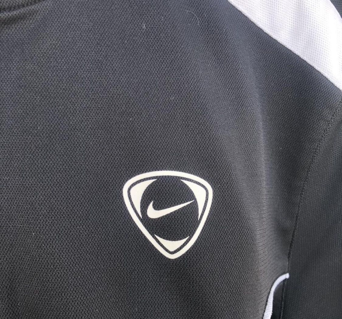 Nike Giacche: Nike Sportjacke – Usato da Fribourg venduto da ann_l9b7 6