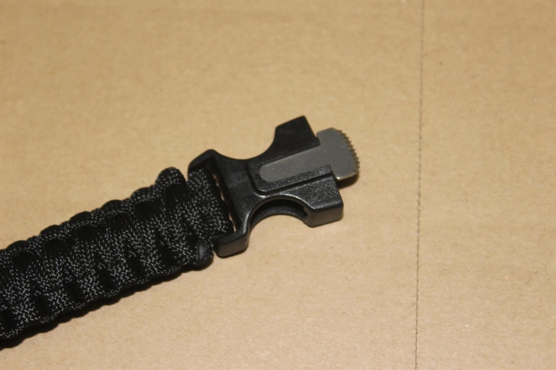 Bracciali & Braccialetti: schwarz Armband Kompass Pfeife Feuerstei – Nuovo (secondo la descrizione) da Kirchdorf AG venduto da Restposten110 2