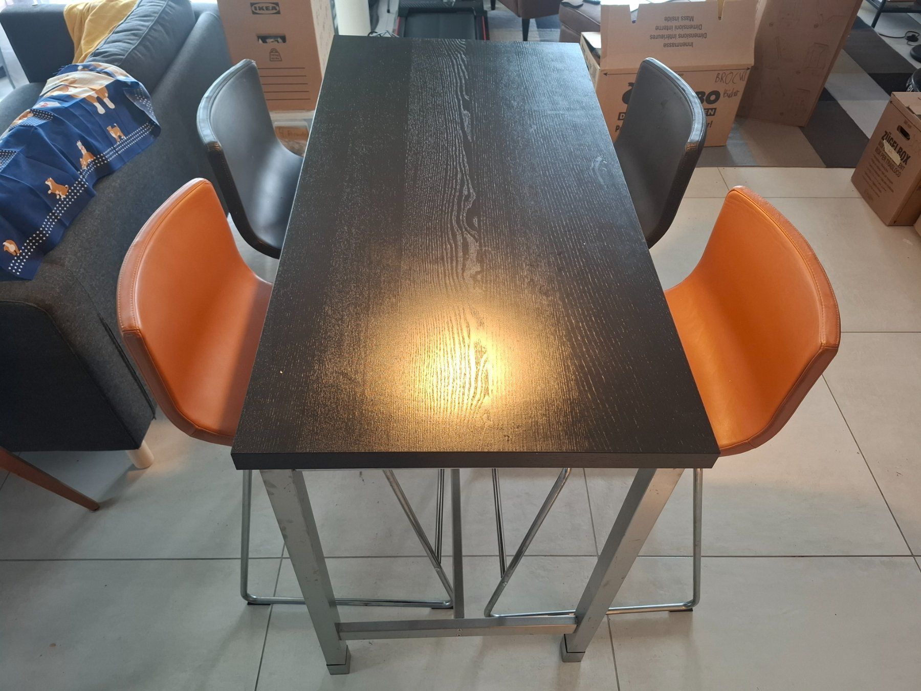 Ikea Set de table et chaises: Hochtisch mit 4 Stühlen • Bartisch • IKEA • Kleiner Esstisch – D'occasion à Ottenbach par Rasenmaeeher 1