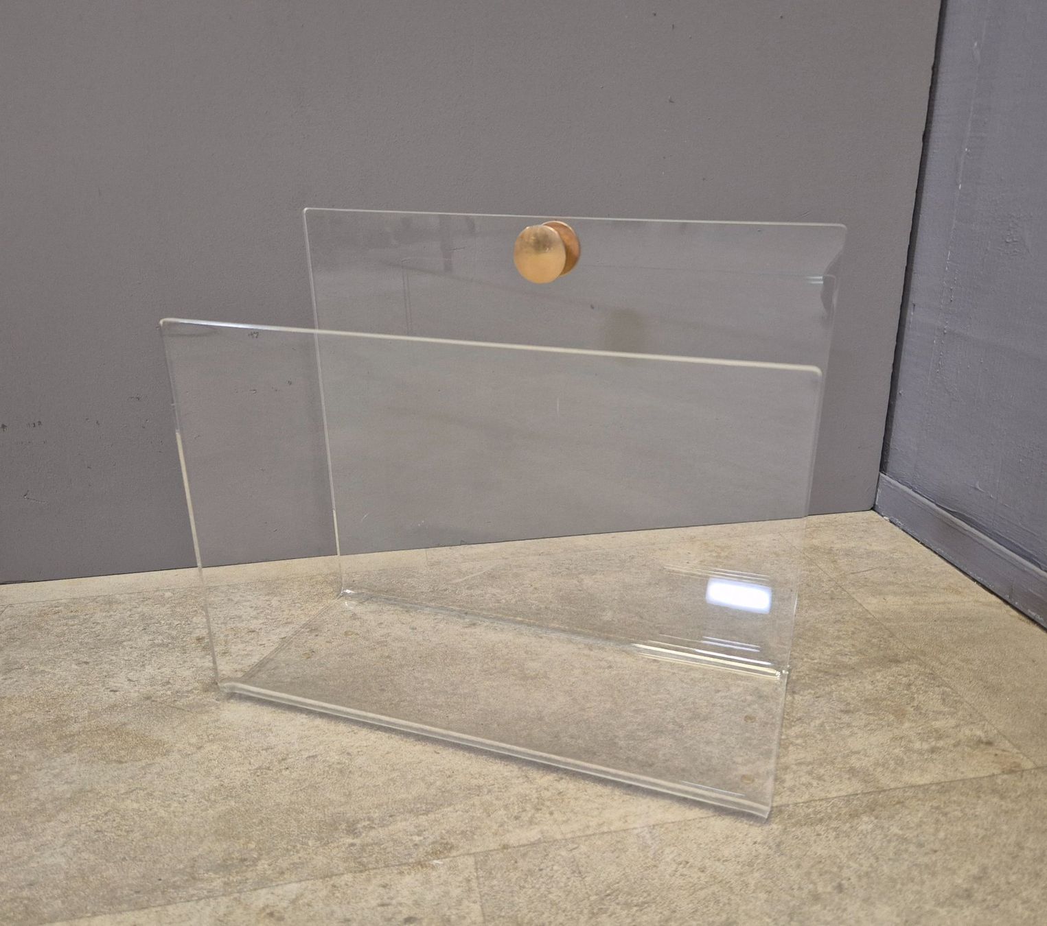 Altro per la casa: Acryl Magazin Rack, Plexiglas Heft- Zeitungsständer – Usato da Nottwil venduto da Wondewa-Shop