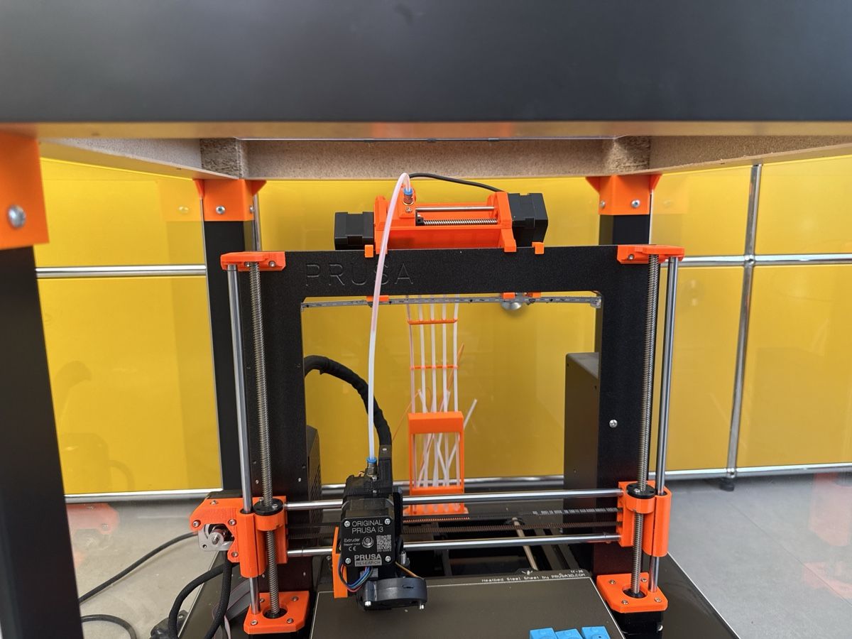 Prusa Stampanti 3D: PRUSA I3 Mk3s, OctoPI, MMU2 5 Farben Druck und LED – Difettoso da Gurmels venduto da Nero82 7