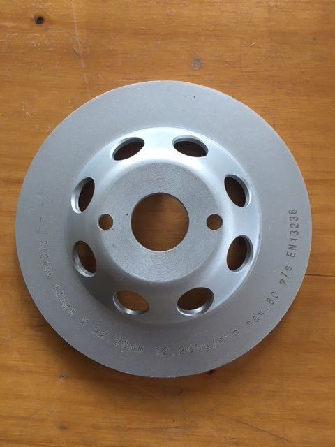 Bodenbeläge: Diamant- Topfschleifscheibe 125mm silber – Neu und originalverpackt aus Zuzwil SG von Dorian67 1
