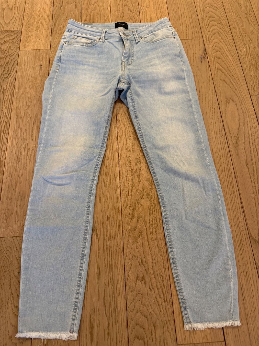 Vero Moda Jeans: Jeans Gr. S/30 Vero Moda – Nuovo (secondo la descrizione) da Wiesendangen venduto da gefion99