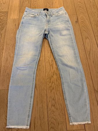 Jeans Gr. S/30 Vero Moda