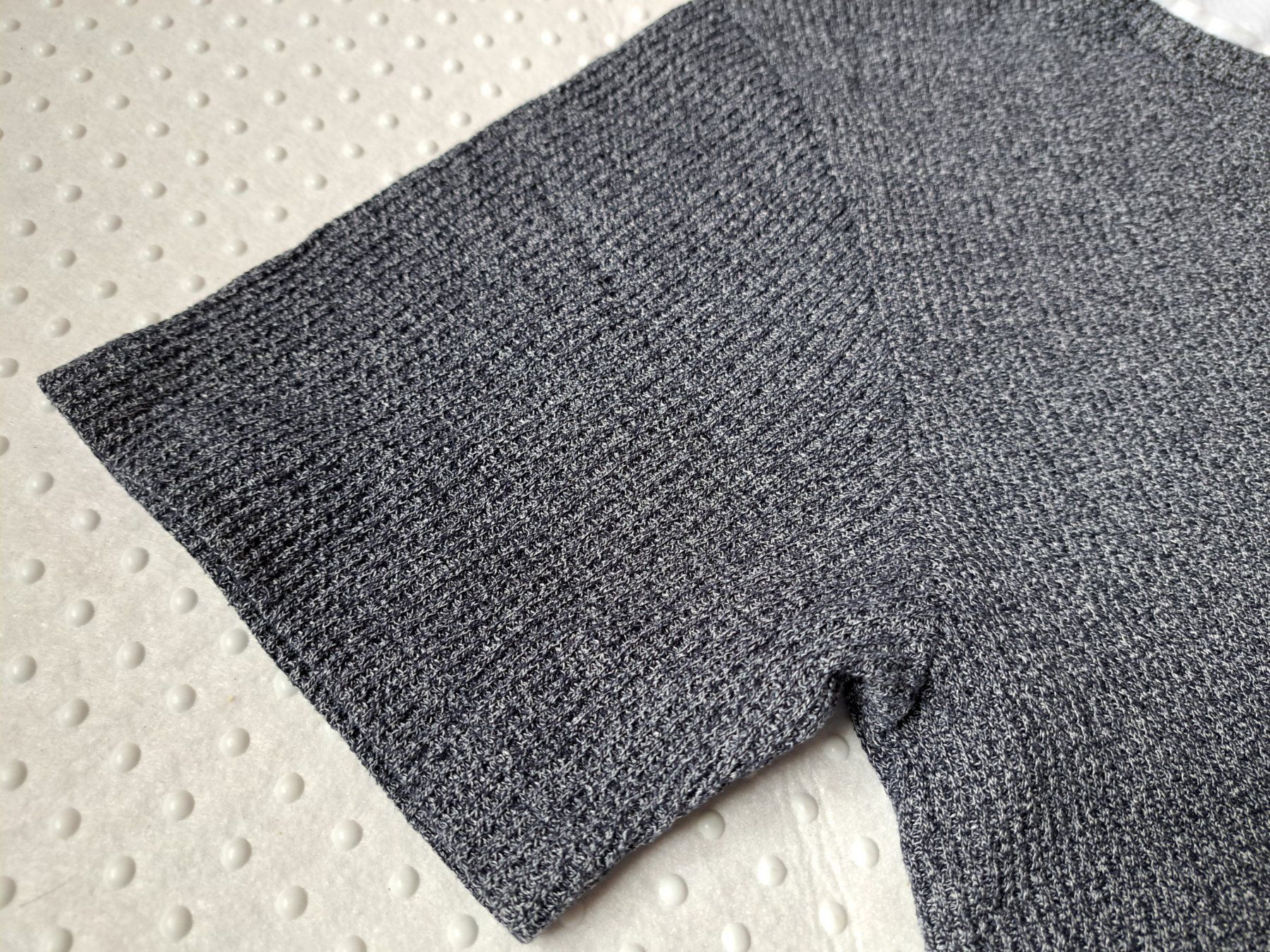 Zara T-Shirts: Warmes T-Shirt Zara Gr. M – Gebraucht aus Gysenstein von joshuas81 1