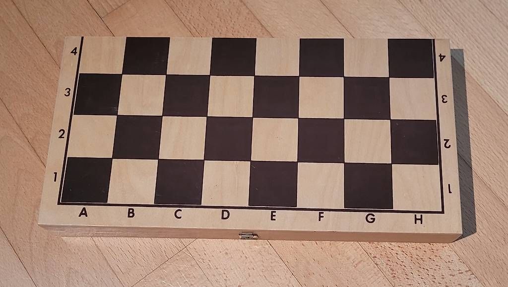 Giochi: Schach & Backgammon – Usato da Stansstad venduto da Looking4 2