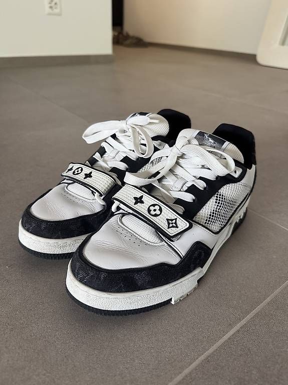 Herrenschuhe: LOUIS VUITTON TRAINER Sneaker – Gebraucht aus Spreitenbach von vancosta