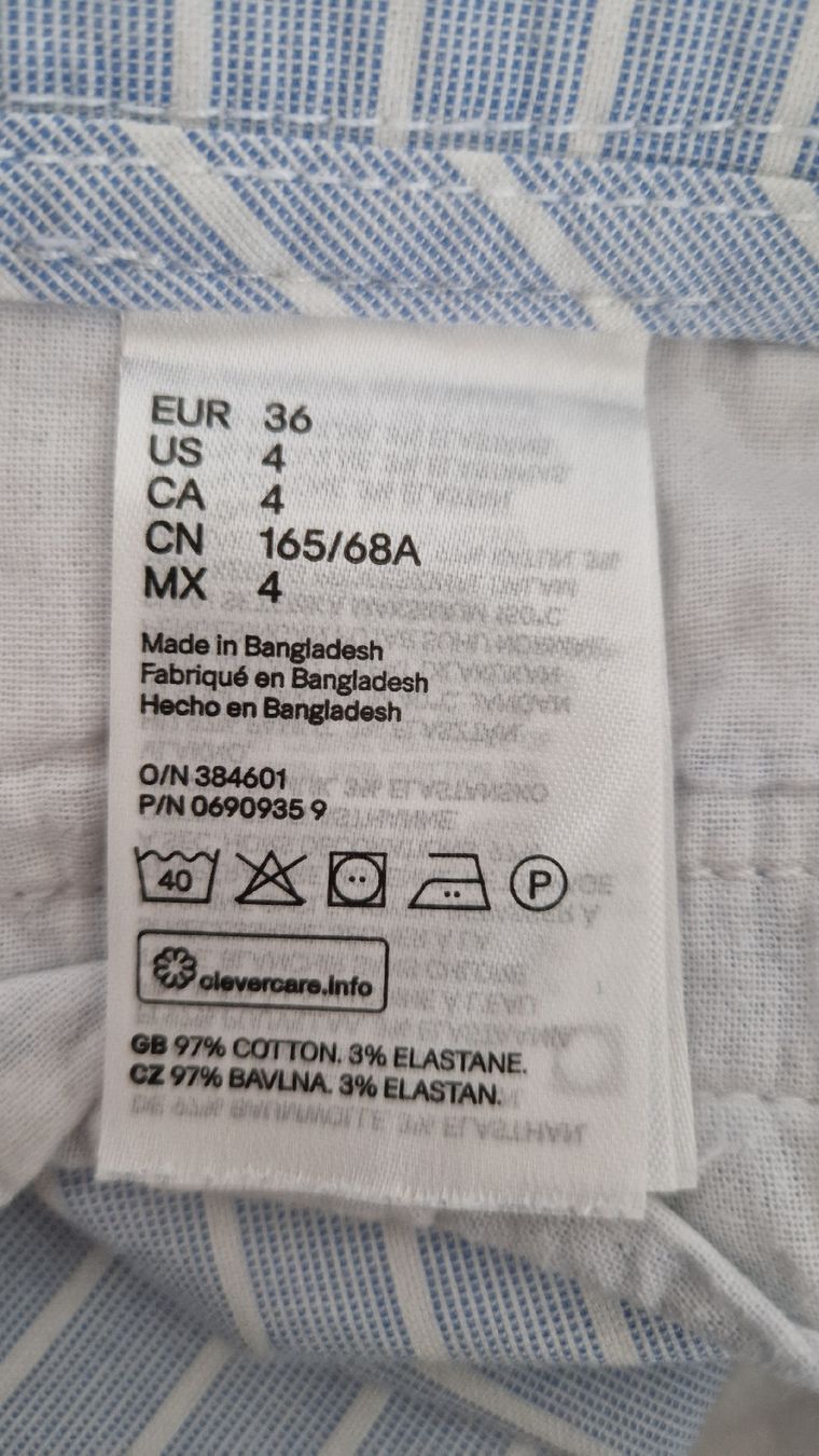 H&M Pantaloni: H&M Sommerhose, gestreift, Gr. 36, hellblau-weiss – Usato da Reinach BL venduto da Tinkerbelly27 5