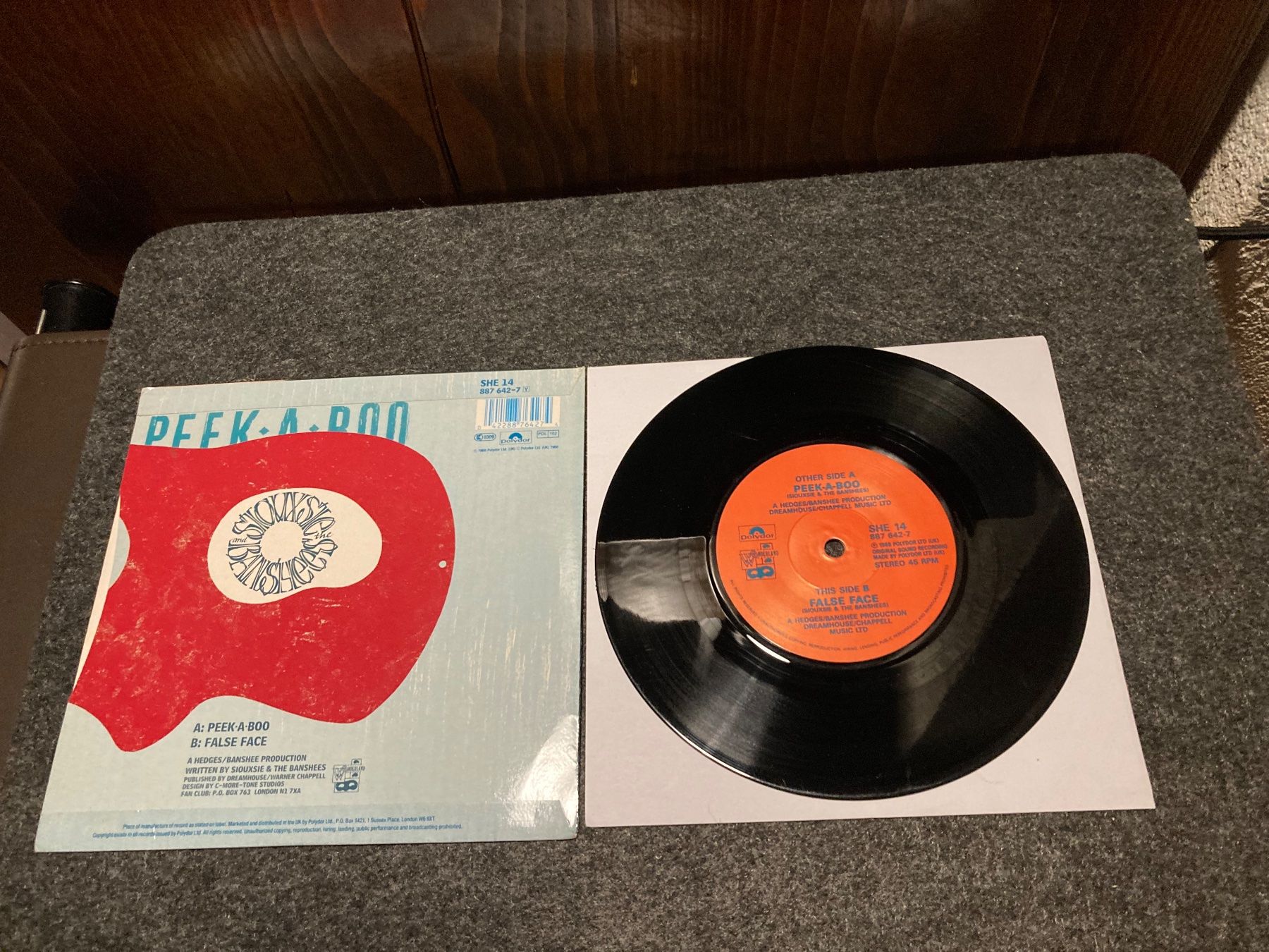 Schallplatten: Siouxsie And The Banshees - Peek-A-Boo – Gebraucht aus Fribourg von Karushi 1