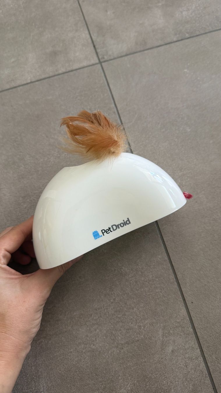 Spielzeuge: Feather Hider Pet Droid – Gebraucht aus Lugano von _tuttifrutti_