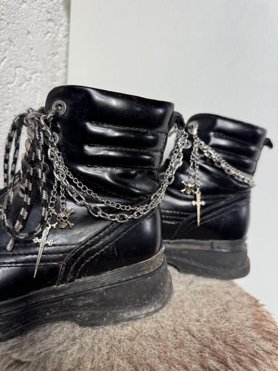 Catenine: Ketten für den Schuh – Usato da Bauma venduto da Michelle.05