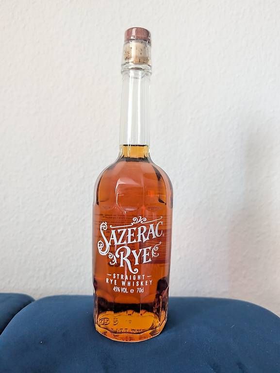 Bevande alcoliche: Sazerac Straight Rye Whiskey 70cl – Usato da Zürich venduto da Drunkometer 2