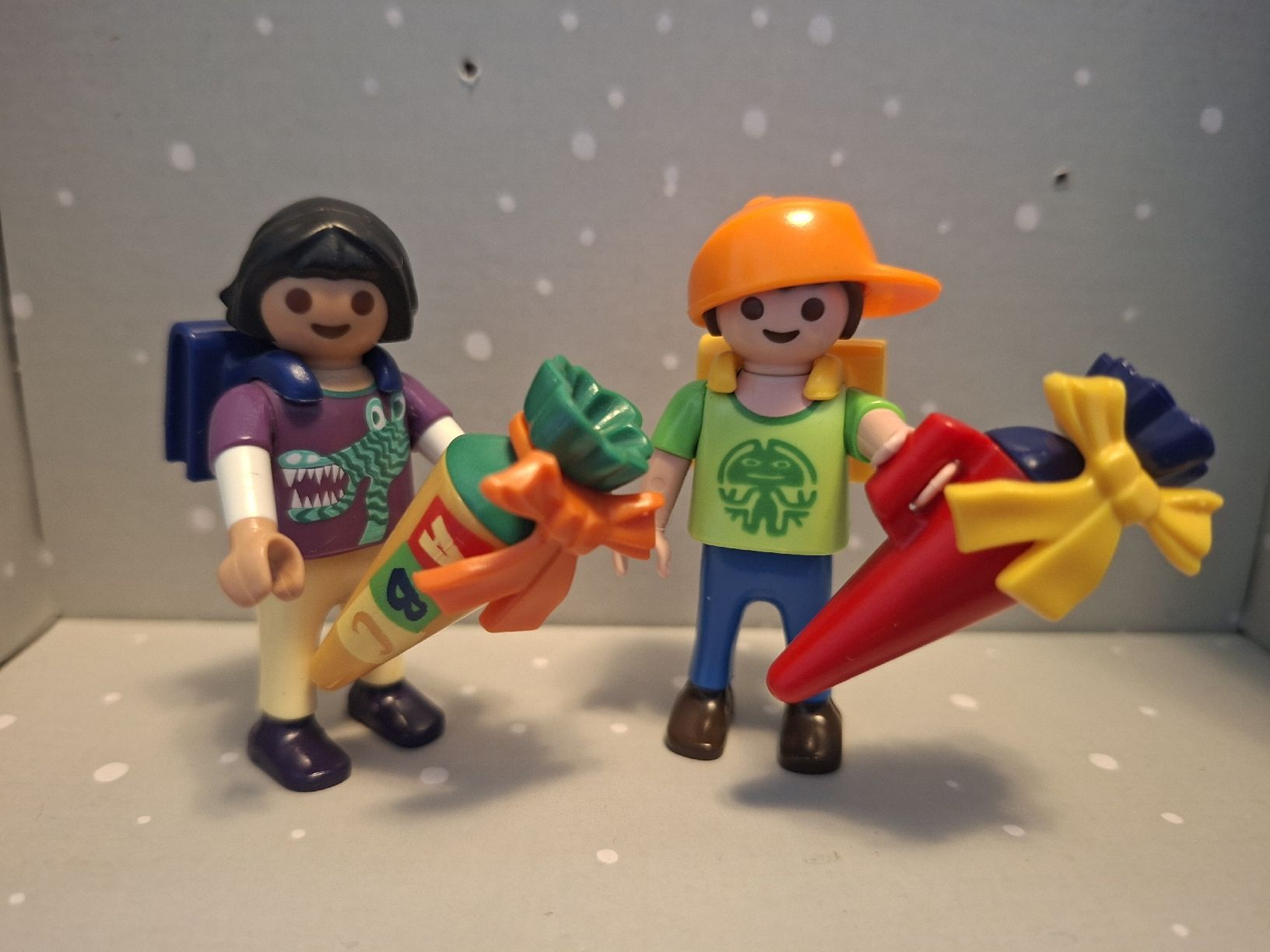 Playmobil Spielzeuge: PLAYMOBIL Figuren erster Schultag – Gebraucht aus Balterswil von Steineparadies