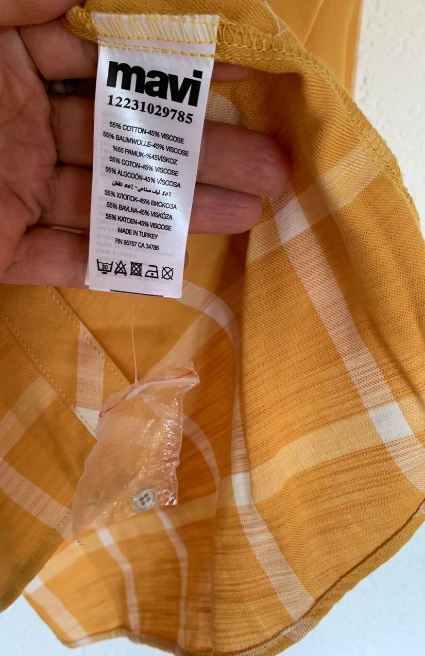 Lotti di vestiti: Tolles Ensemble, Bluse, Strickjacke und Rundschal – Nuovo (secondo la descrizione) da Zäziwil venduto da kreative-ideen 4