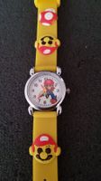 Mario: 1 montre bracelet silicone JAUNE
