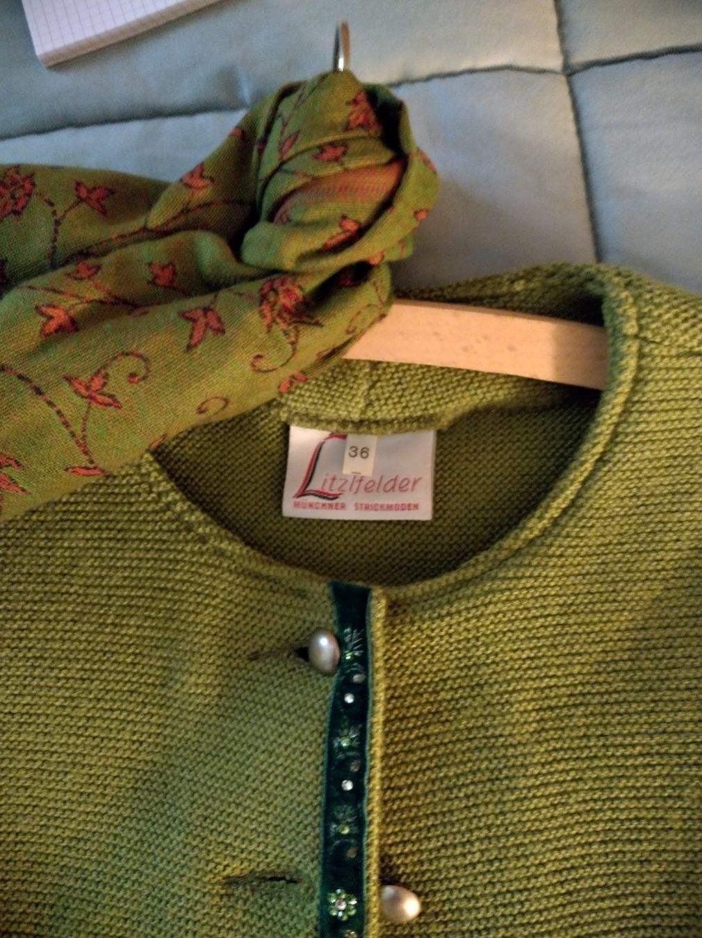Pantalons: Trachtenhose mit Jäckli – D'occasion à Altbüron par bestatter12 4