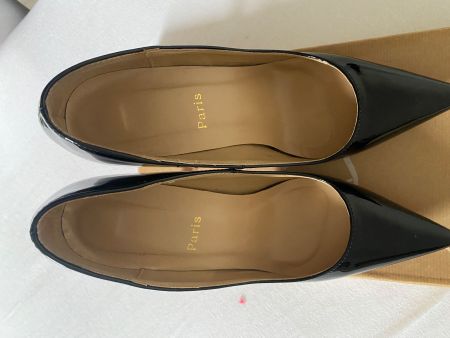 Christian Loboutin Schuhe 38
