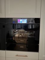 Siemens iQ700 Kompaktdampfbackofen