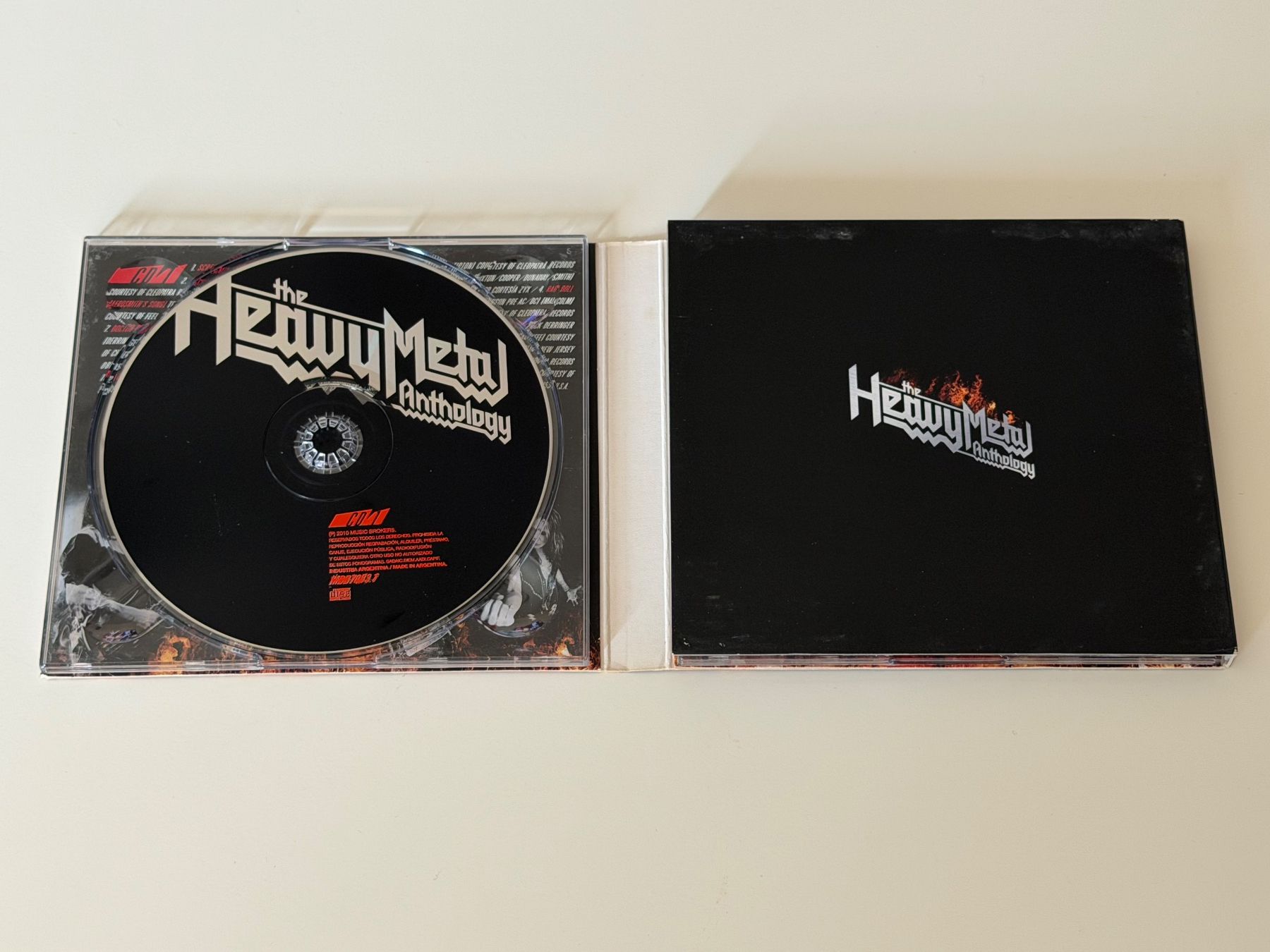 CDs: The Heavy Metal Anthology 3CD Metal Classics – Gebraucht aus Altstätten SG von sheamus 2
