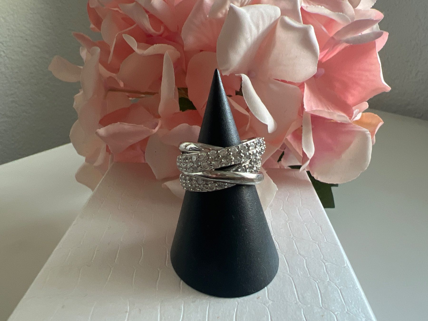 Anelli: Silberring 925 besetzt mit kleinen Steinchen – Usato da Seon venduto da Sunny-Schmuck78