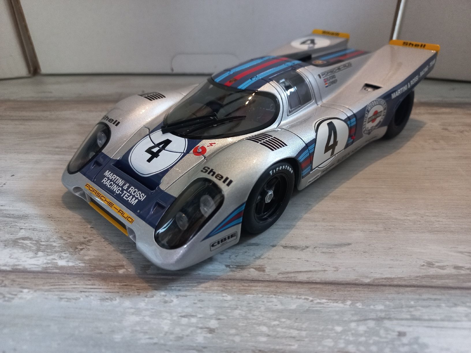 Autoart Modellautos: Porsche 917K 1/18 Autoart – Gebraucht aus Attalens von remy_s00 2
