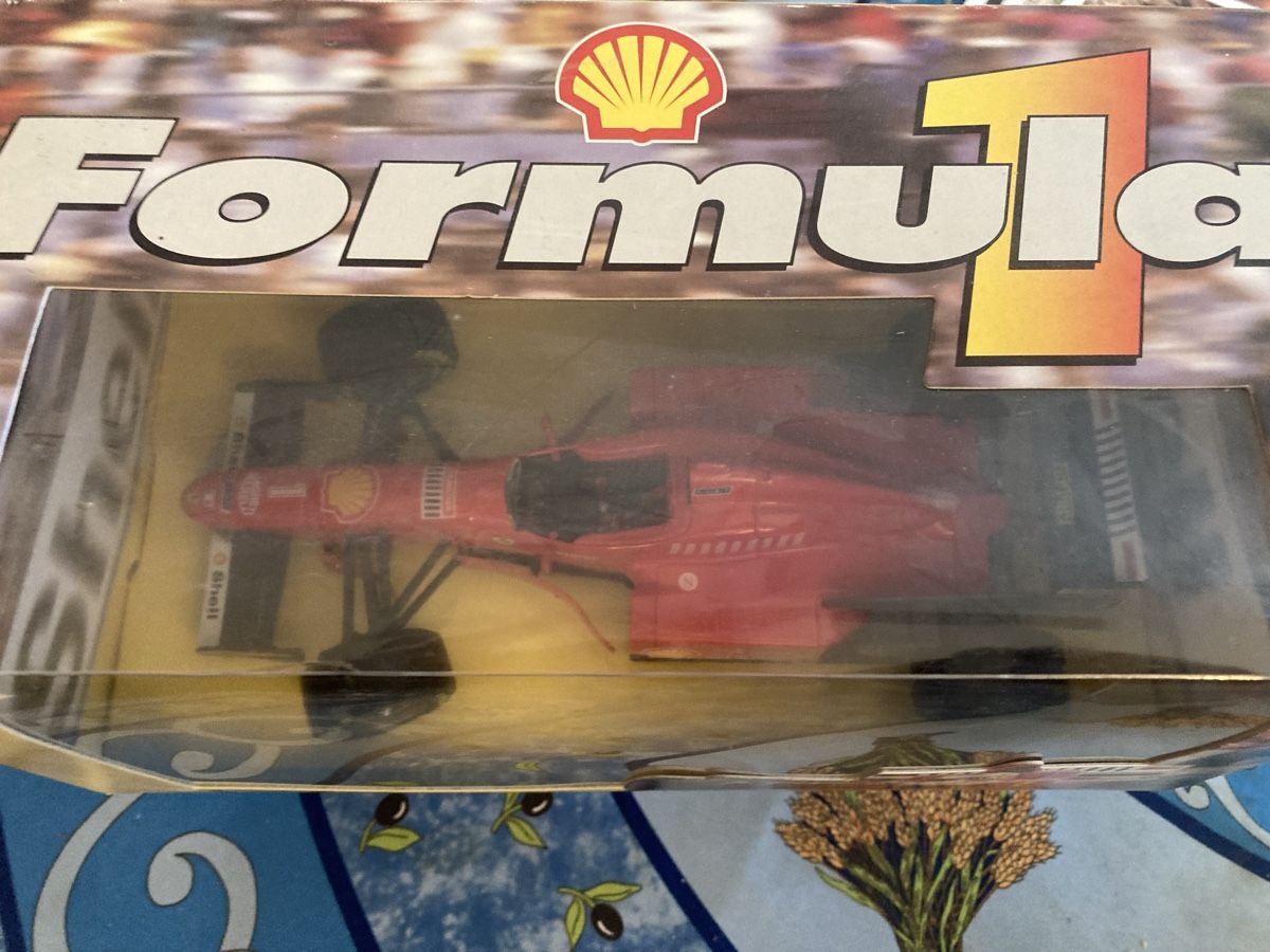 Ferrari Modellini d'auto: Ferrari  formula 1.  Shell. 1/20. Michael Schumacher – Usato da Versoix venduto da Jeannot57 1