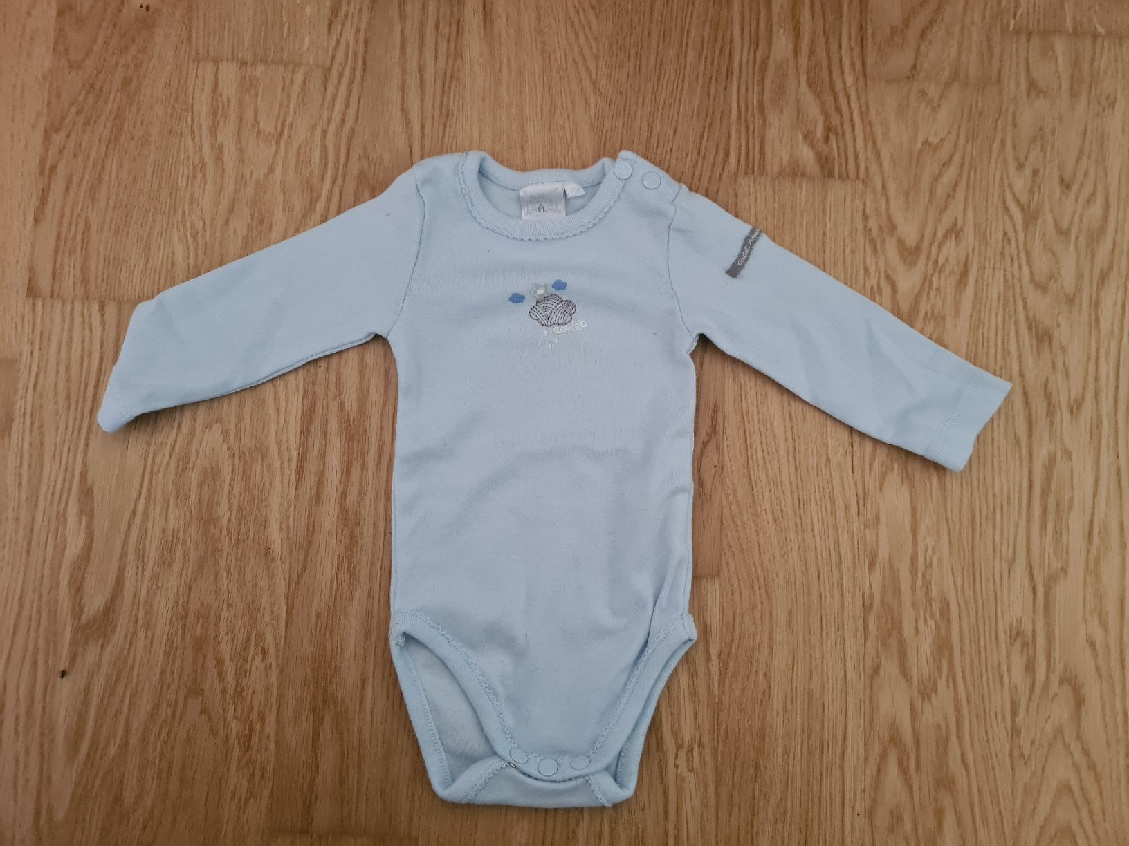 Biancheria intima: Body hellblau Grösse 6M  – Usato da Horw venduto da Mirii91