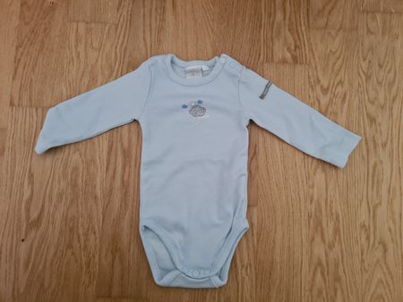 Body hellblau Grösse 6M 