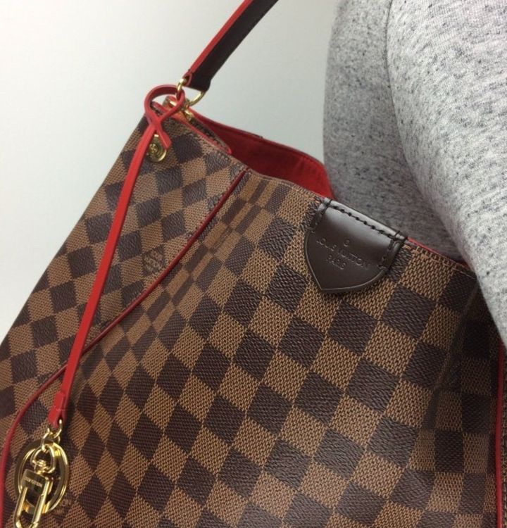 LOUIS VUITTON Damen Caissa Hobo in Braun