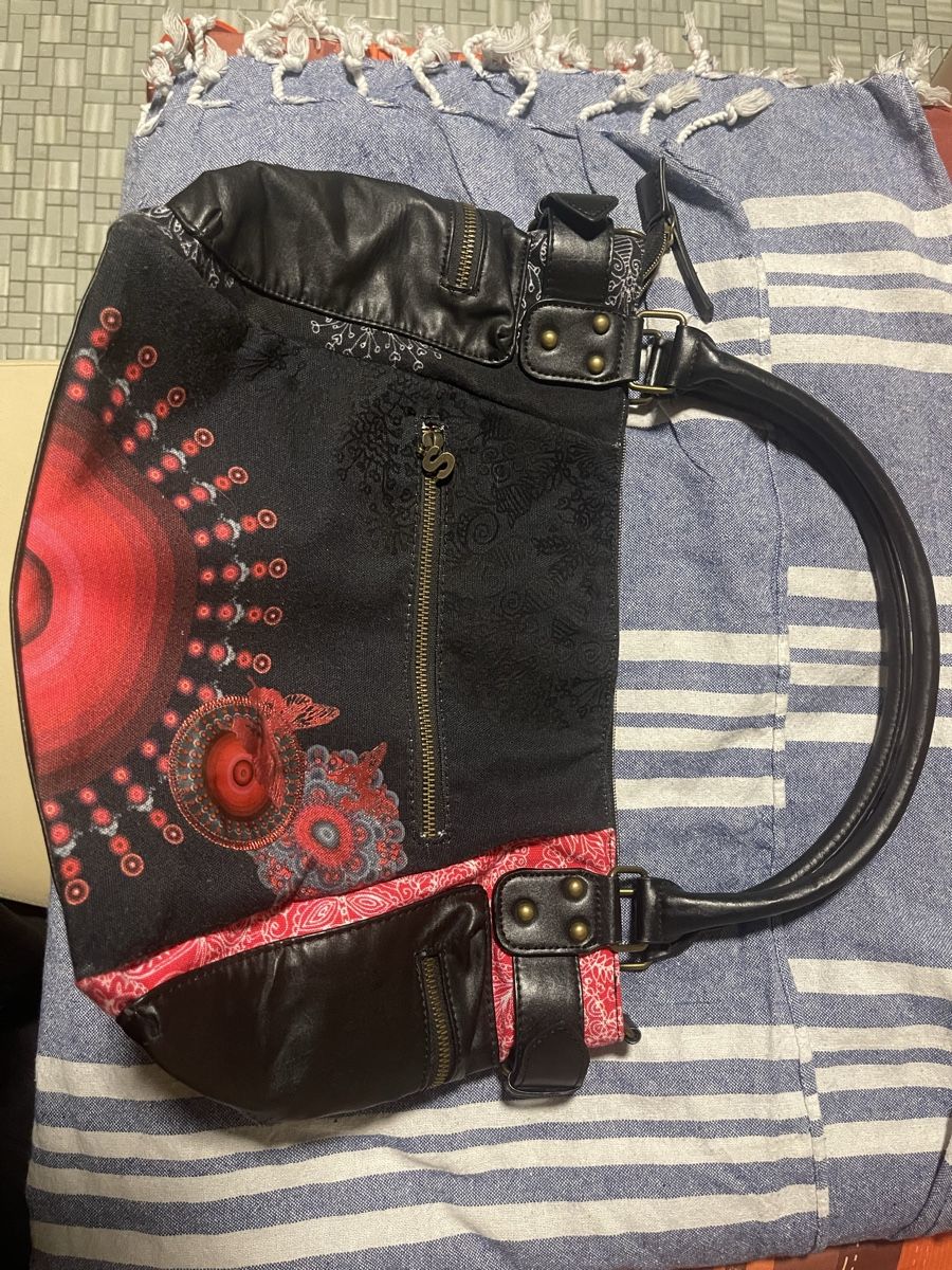 Desigual Borse da donna: Sac à Main Desigual – Usato da Vernayaz venduto da garageducasino 2