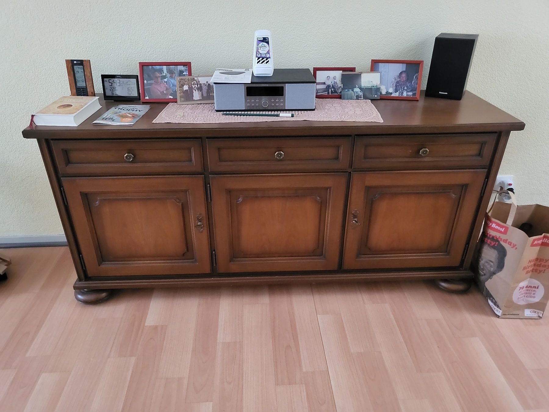 Cassettiere: Kommode/Sideboard – Usato da Giswil venduto da Guardia75